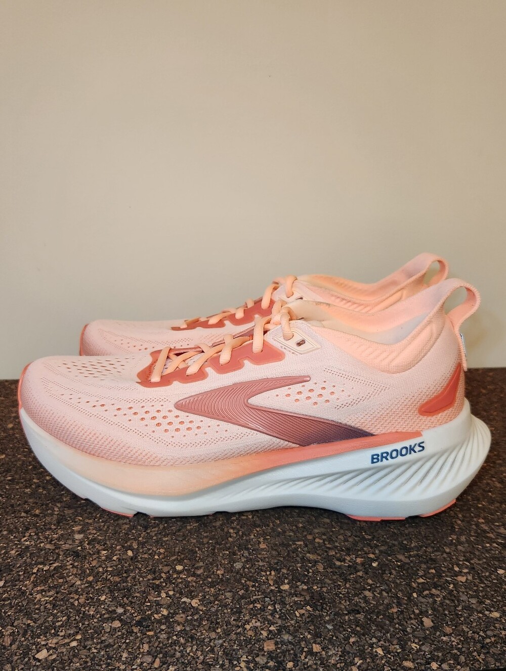 Brooks Glycerin 23 Running Shoes Womens Size 9